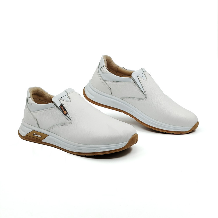 کفش اسپورت سفید